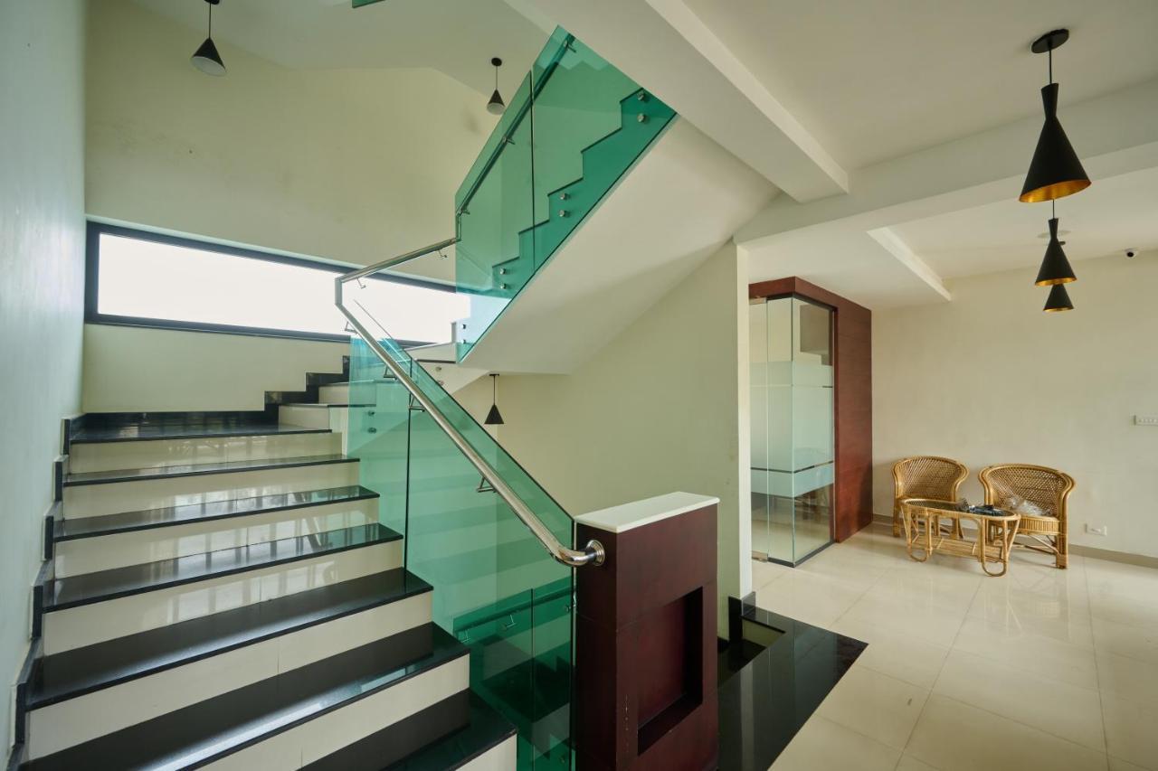 Thekkady Gavi Suites Vandiperiyar Экстерьер фото
